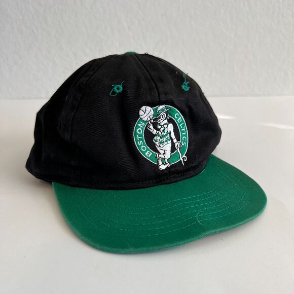 BOSTON Celtics Vintage 80s Kids Green Black Snapback Basketball Cap Hat - Picture 1 of 7